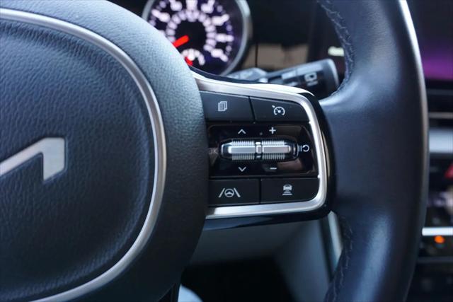 2022 Kia Carnival MPV EX