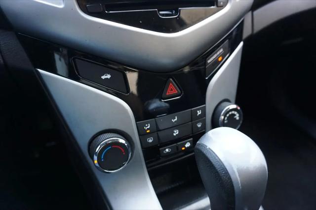 2015 Chevrolet Cruze 1LT Auto