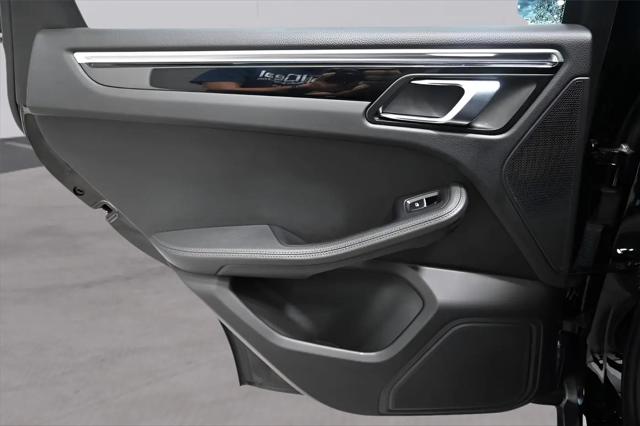 2019 Porsche Macan Macan