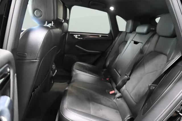 2019 Porsche Macan Macan