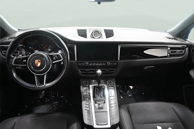 2019 Porsche Macan Macan