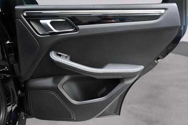 2019 Porsche Macan Macan