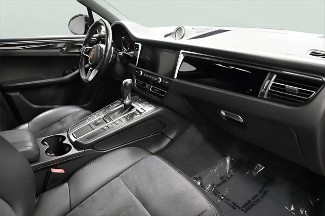 2019 Porsche Macan Macan