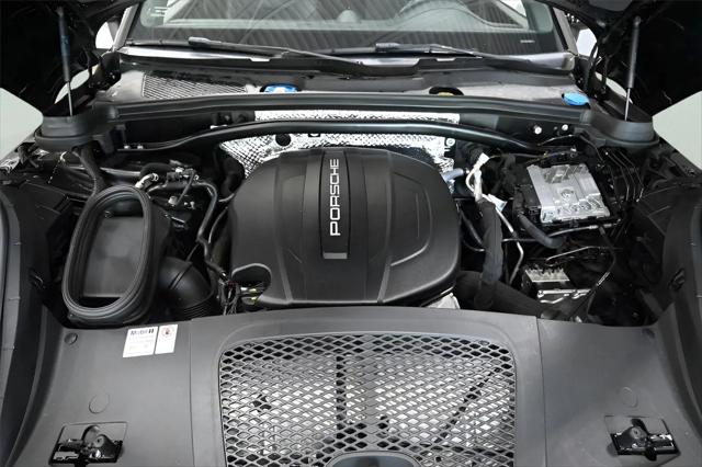 2019 Porsche Macan Macan