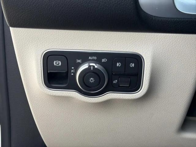 2023 Mercedes-Benz GLB GLB 250
