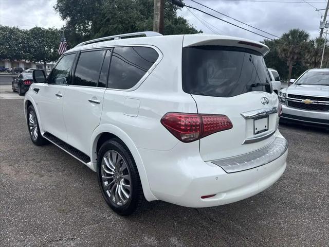 2017 INFINITI QX80 Standard