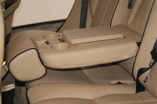 2011 Land Rover Range Rover HSE