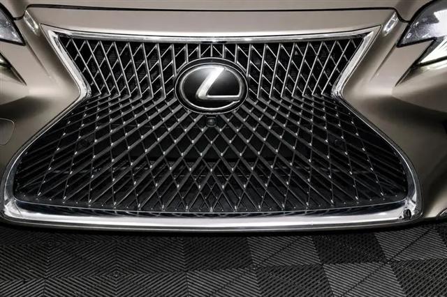 2019 Lexus LS 500 LS 500