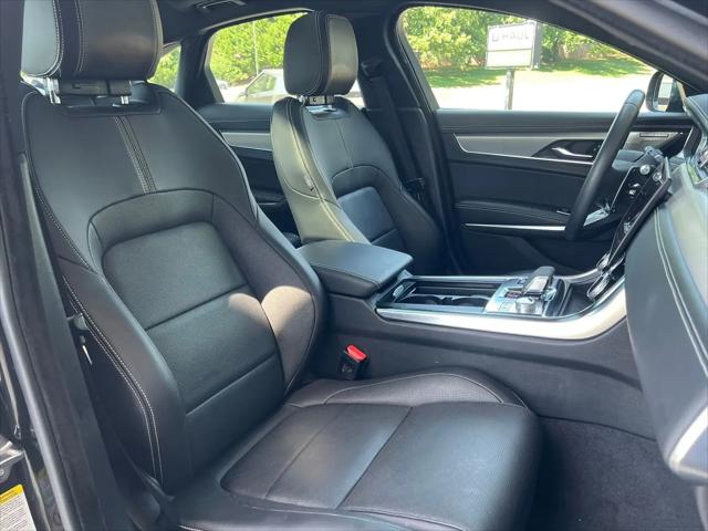 2024 Jaguar XF R-Dynamic SE P250 AWD Automatic