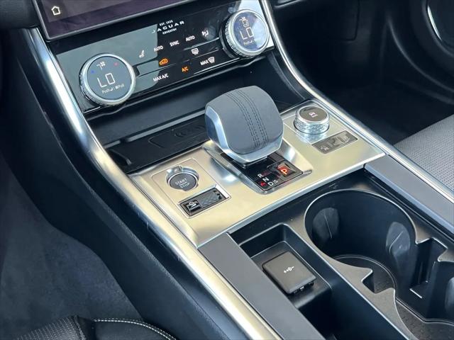 2024 Jaguar XF R-Dynamic SE P250 AWD Automatic