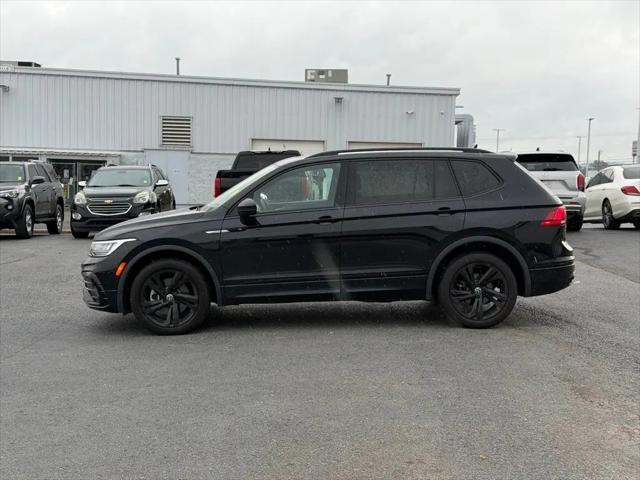 2023 Volkswagen Tiguan 2.0T SE R-Line Black