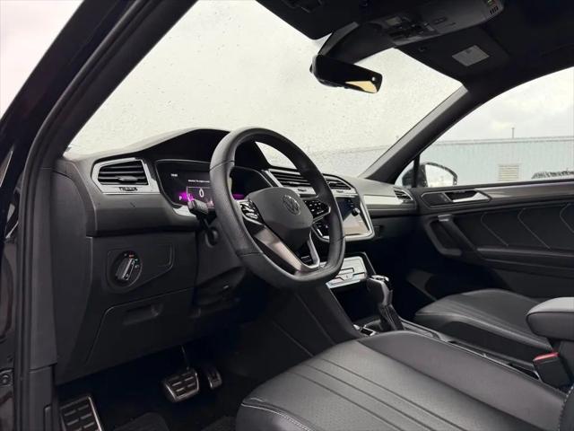 2023 Volkswagen Tiguan 2.0T SE R-Line Black
