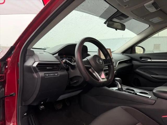 2022 Nissan Altima SV FWD