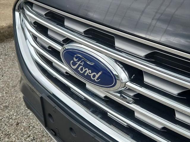 2021 Ford Edge Titanium