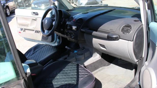 2004 Volkswagen New Beetle GLS