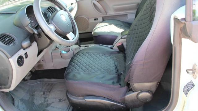 2004 Volkswagen New Beetle GLS
