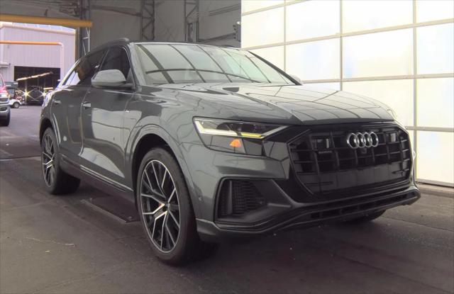 2020 Audi Q8 Premium Plus 55 TFSI quattro Tiptronic