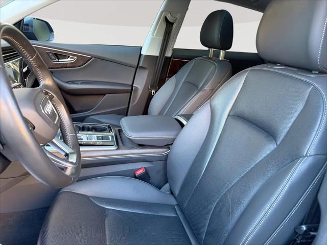 2020 Audi Q8 Premium Plus 55 TFSI quattro Tiptronic