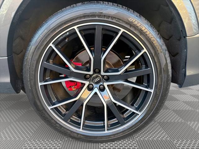 2020 Audi Q8 Premium Plus 55 TFSI quattro Tiptronic