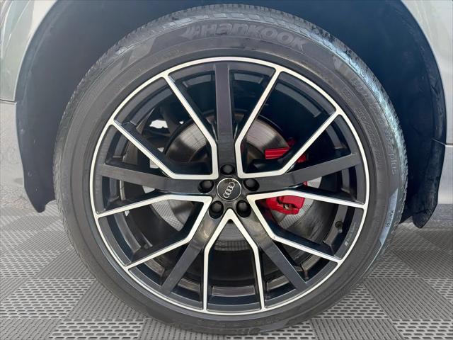 2020 Audi Q8 Premium Plus 55 TFSI quattro Tiptronic