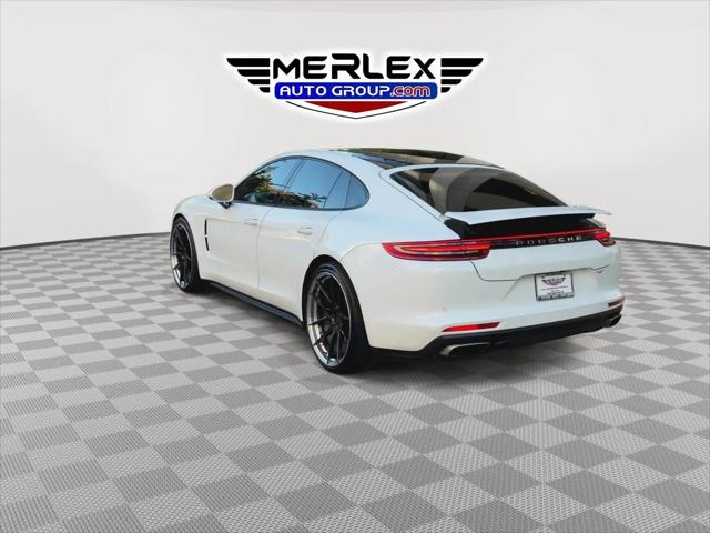 2018 Porsche Panamera 4
