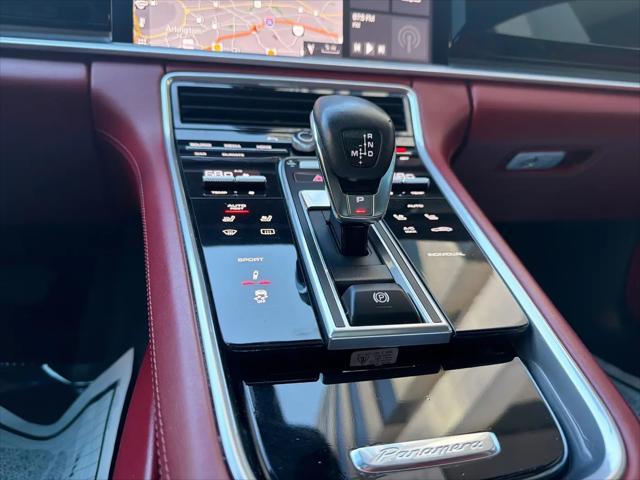 2018 Porsche Panamera 4
