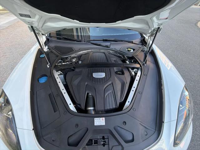 2018 Porsche Panamera 4