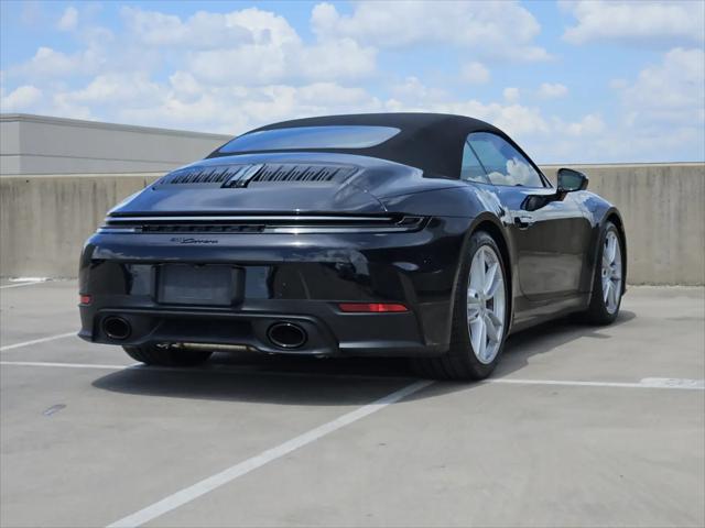 2025 Porsche 911 Carrera Cabriolet