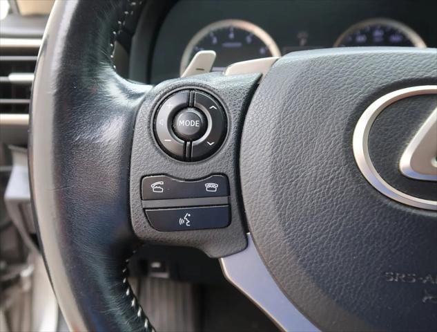 2016 Lexus IS 200t IS 200t
