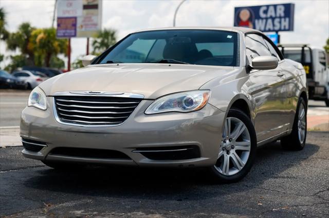 2013 Chrysler 200 Touring for sale in Orlando, FL