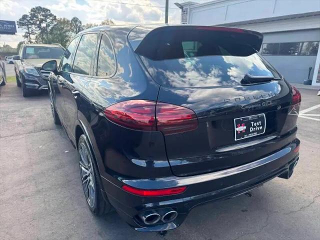 2016 Porsche Cayenne GTS