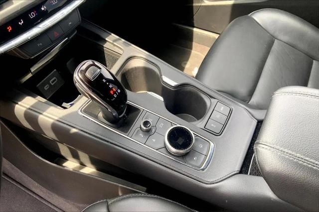 2025 Cadillac XT4 AWD Premium Luxury