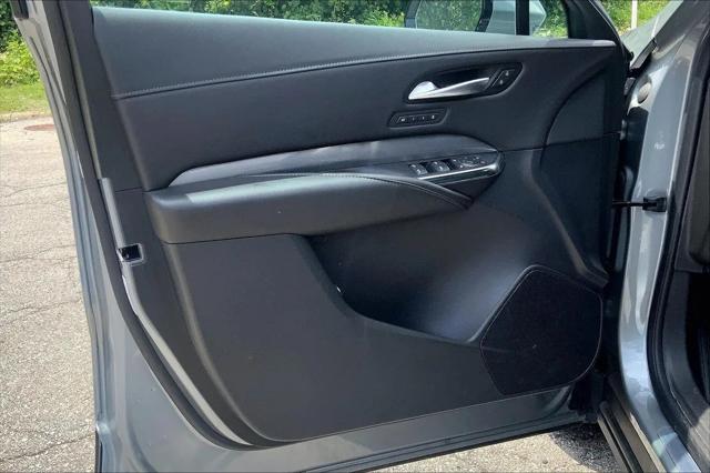2025 Cadillac XT4 AWD Premium Luxury