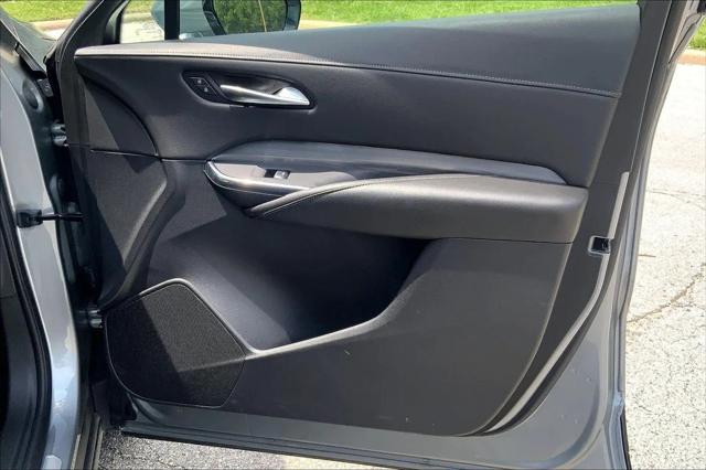 2025 Cadillac XT4 AWD Premium Luxury