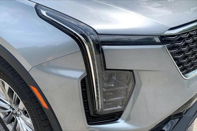 2025 Cadillac XT4 AWD Premium Luxury