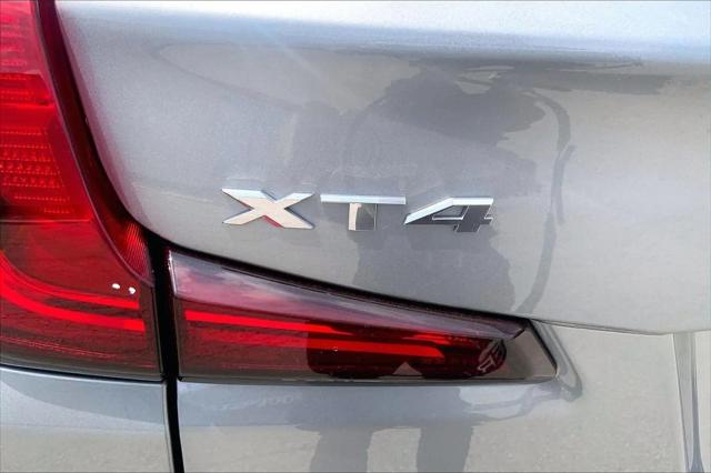 2025 Cadillac XT4 AWD Premium Luxury