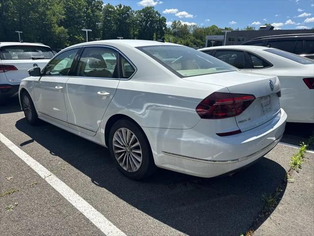 2017 Volkswagen Passat 1.8T SE