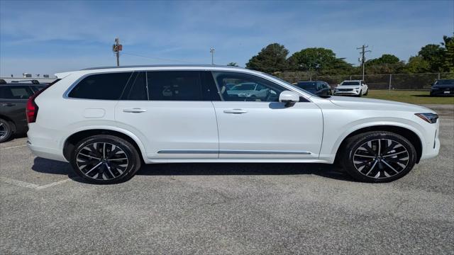 2025 Volvo XC90 B6 Plus 7-Seater