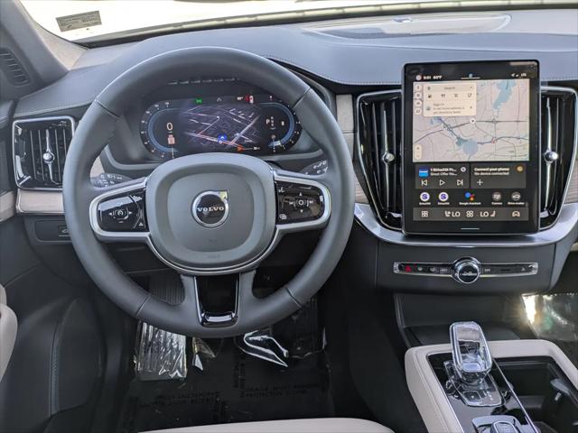 2025 Volvo XC90 B6 Plus 7-Seater