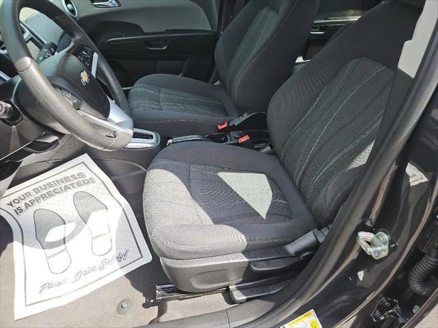 2017 Chevrolet Sonic LT Auto