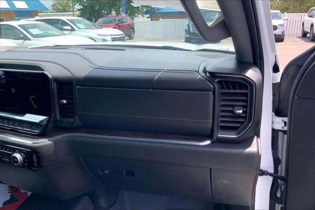 2025 GMC Sierra 1500 4WD Double Cab Standard Box Elevation with 3SB