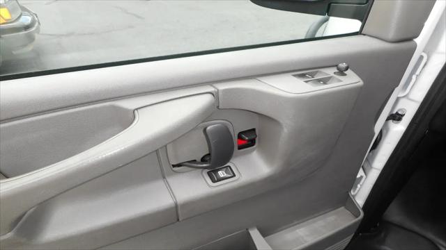 2013 GMC Savana 3500 Work Van