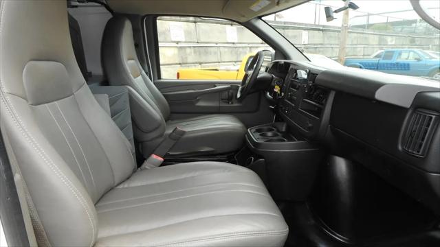 2013 GMC Savana 3500 Work Van
