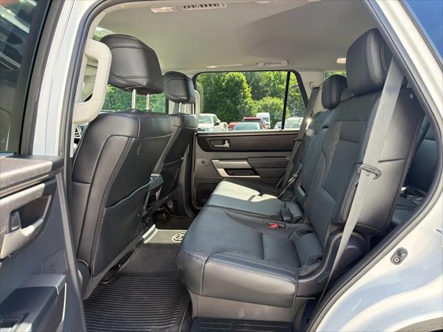 2024 Toyota Sequoia SR5