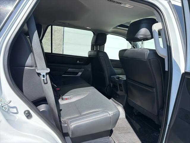 2024 Toyota Sequoia SR5