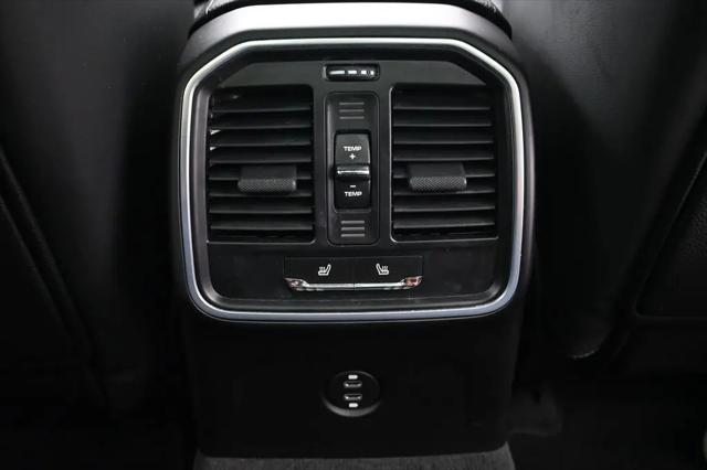 2024 Porsche Macan Macan