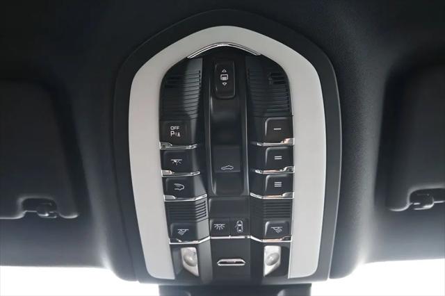 2024 Porsche Macan Macan