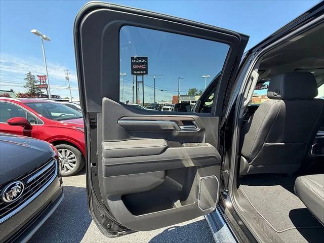 2026 GMC Sierra 1500 Crew Cab, Short Bed, SLT, 4WD