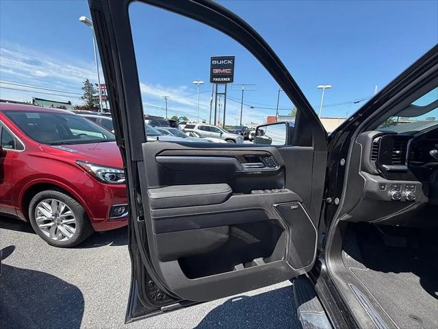 2026 GMC Sierra 1500 Crew Cab, Short Bed, SLT, 4WD
