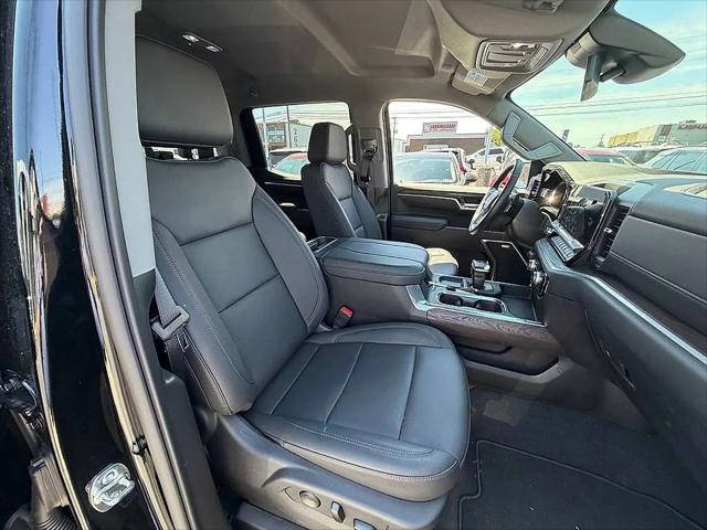 2026 GMC Sierra 1500 Crew Cab, Short Bed, SLT, 4WD